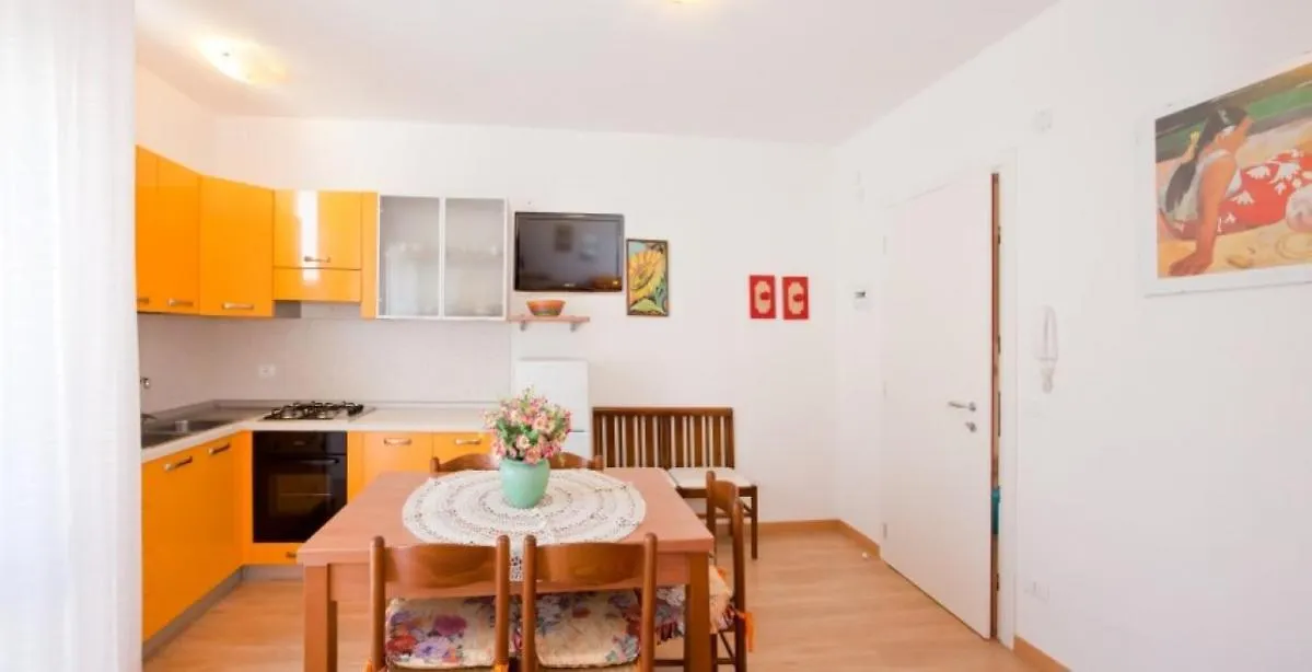 Casa Rizzante - Agenzia Arcobaleno Apartment Caorle 0*,  Italy
