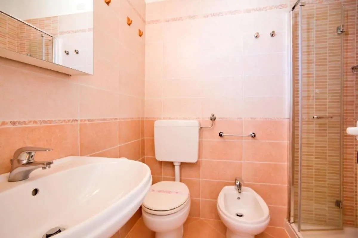 Casa Rizzante - Agenzia Arcobaleno Apartment Caorle