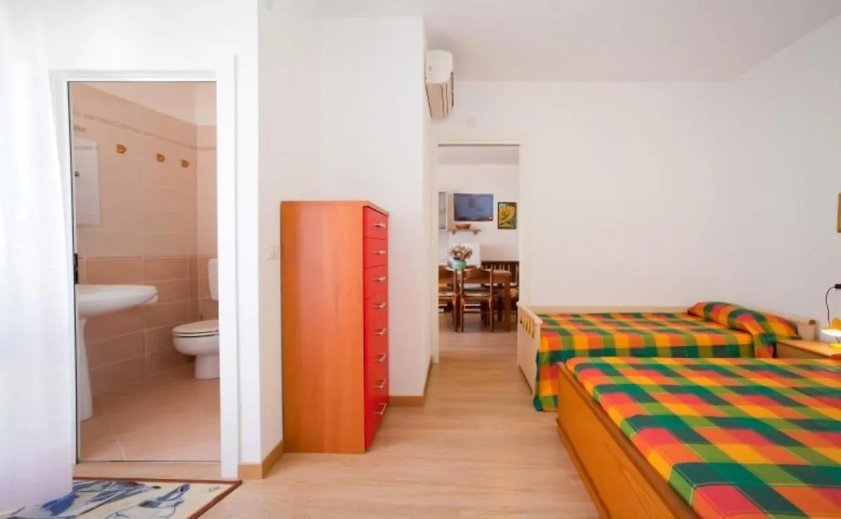 Casa Rizzante - Agenzia Arcobaleno Apartment Caorle