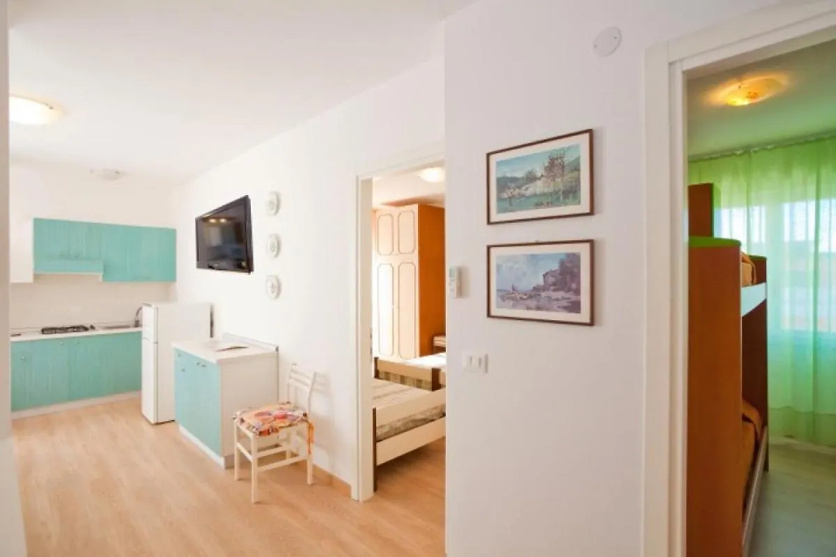 Casa Rizzante - Agenzia Arcobaleno Apartment Caorle