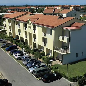 Robinia/pinetine Lido Altanea Apartmán