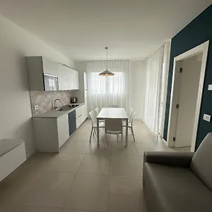 Woody Charming - Agenzia Cocal Apartmán